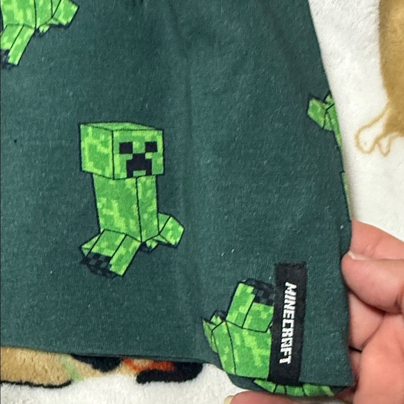 Minecraft Green Backpack - Picture 2 of 4